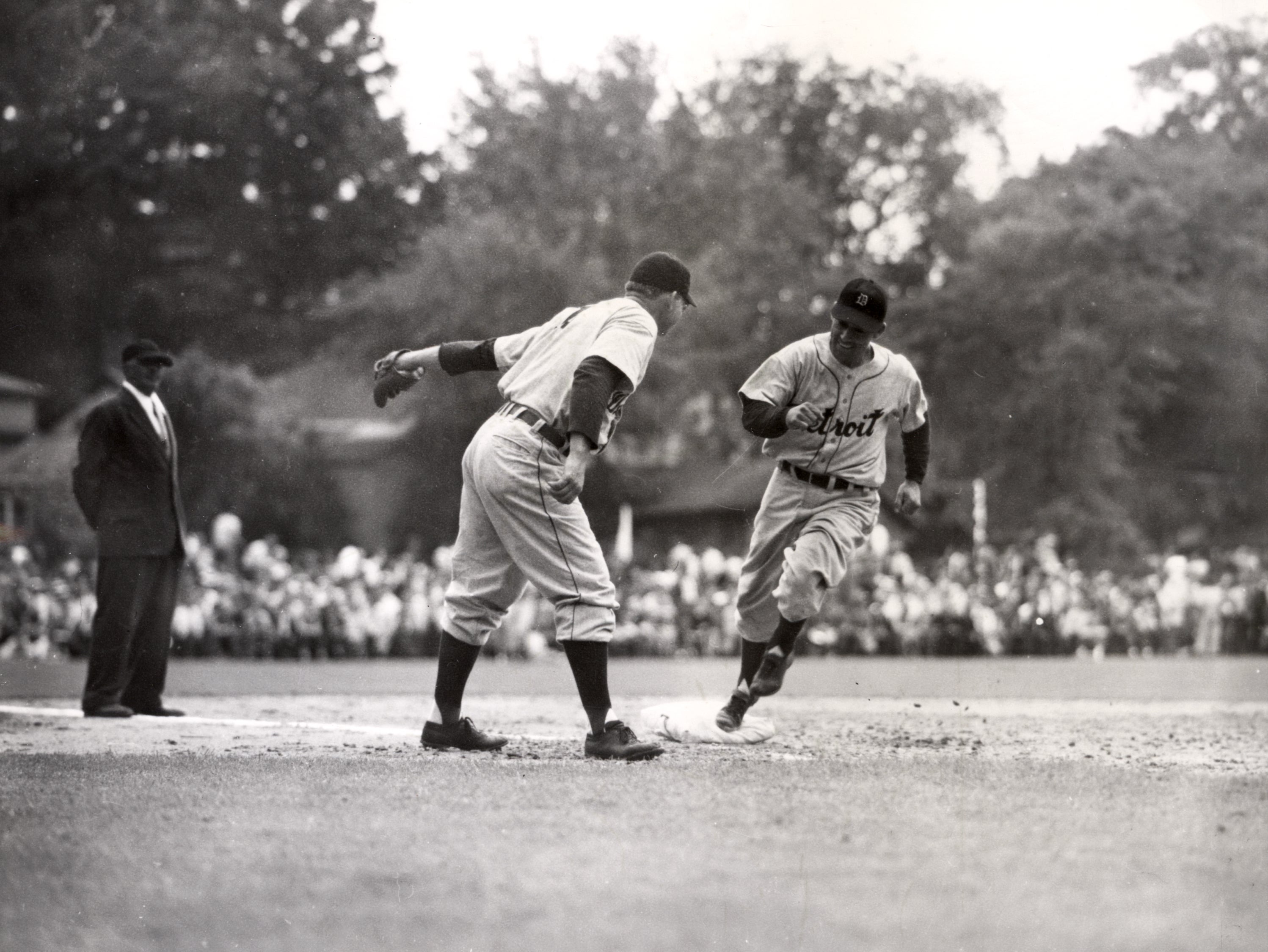 1947 Hall of Fame Game Baseball Hall of Fame